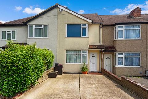 2 bedroom terraced house for sale, Boscombe Road, Worcester Park