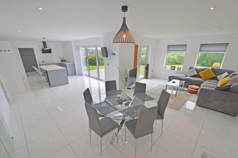 5 bedroom detached house for sale, St. Austell PL26