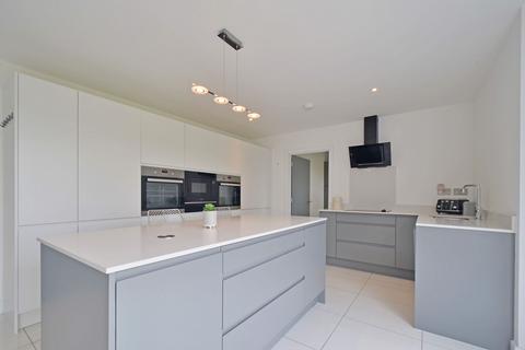 5 bedroom detached house for sale, St. Austell PL26