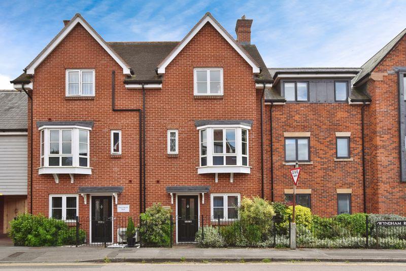 Wyndham Road, Salisbury 4 bed terraced house for sale £385,000
