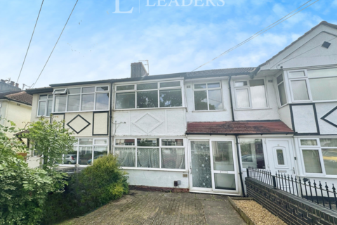 3 bedroom terraced house to rent, Old Oak Road, Kings Norton, Birmingham, B38