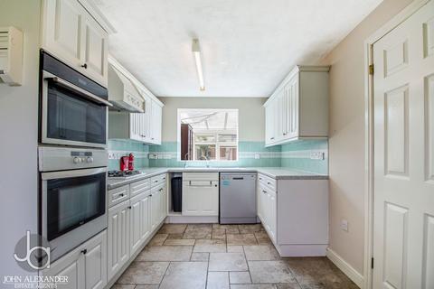 7 Brock Close, Tiptree, Colchester, CO5 0FF