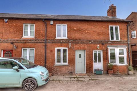 2 bedroom cottage for sale, The Common, High Wycombe HP14