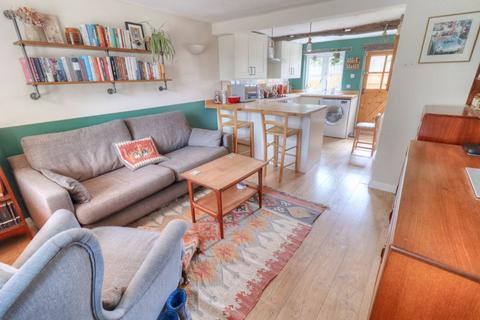 2 bedroom cottage for sale, The Common, High Wycombe HP14