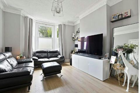 4 bedroom terraced house for sale, Cressida Road  Whitehall Park N19 3JW