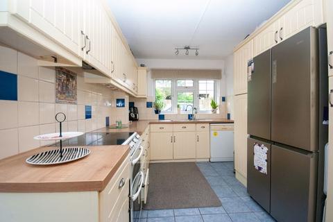 4 bedroom house for sale, Carlingford Drive, Westcliff-On-Sea SS0