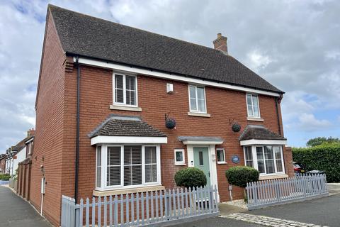 4 bedroom detached house for sale, Back Lane, Lower Quinton CV37