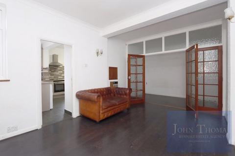 38 Chigwell Park Drive, Chigwell, IG7 5BD