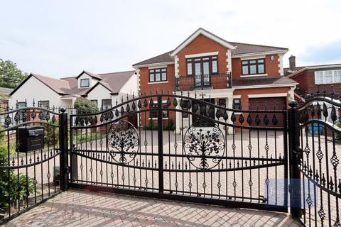 7 bedroom property for sale, Tomswood Road, Chigwell IG7