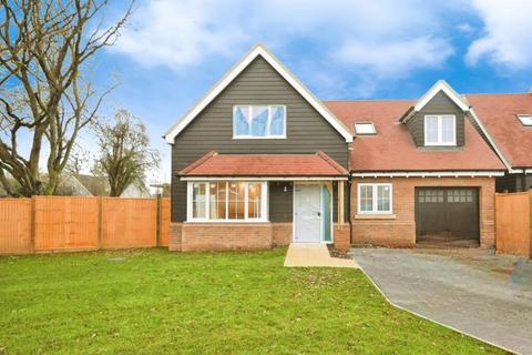 4 bedroom detached house for sale, Elizabeth Place, Gosfield