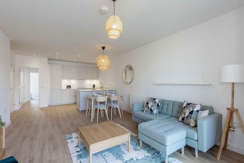 1 bedroom flat to rent, Temple Park Crescent, Polwarth, Edinburgh