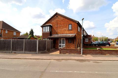 3 bedroom detached house for sale, Stephens Close, Stopsley, Luton, Bedfordshire, LU2 9AN