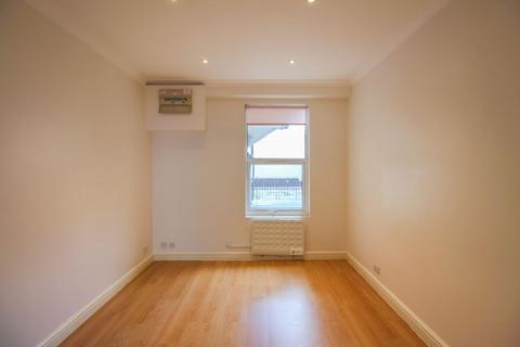 1 bedroom flat to rent, London Road, Enfield, EN2