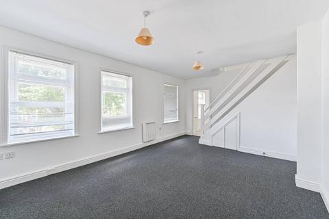 2 bedroom flat to rent, Weston Road, Bromley, BR1