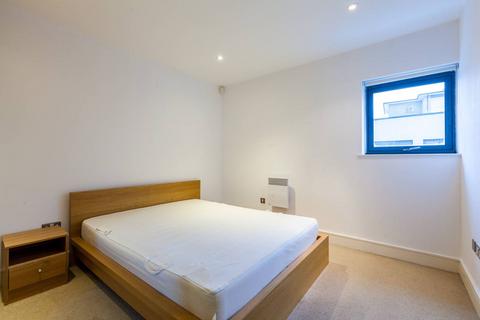 2 bedroom flat to rent, City Walk, London Bridge, London, SE1