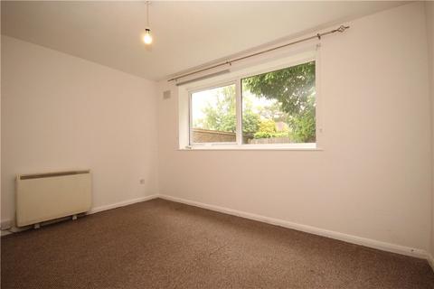 1 bedroom apartment to rent, Rossiter Lodge, Rosetrees, Guildford, Surrey, GU1