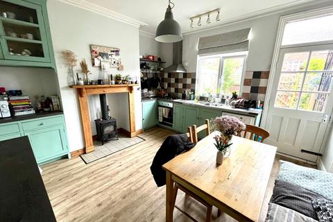 4 bedroom house share to rent, Leeds LS5