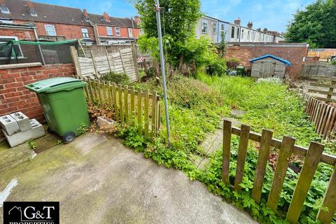 2 bedroom semi-detached house for sale, Waverley Street, Dudley