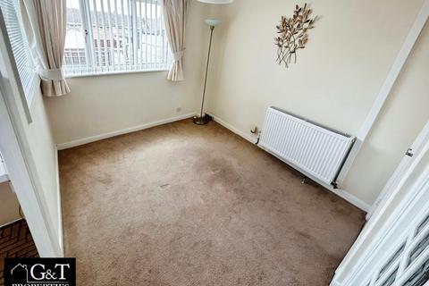 3 bedroom terraced house to rent, Yew Tree Hills, Dudley