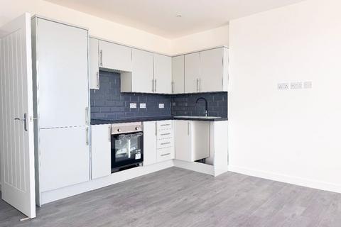 2 bedroom flat to rent, Buenos Ayres, Margate