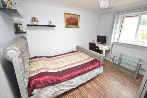 4 bedroom semi-detached house for sale, Dewsbury Road, Luton, LU3