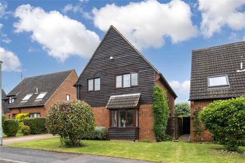 10 Walnut Close, Luton, LU2 9BB