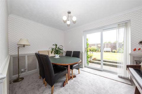 10 Walnut Close, Luton, LU2 9BB
