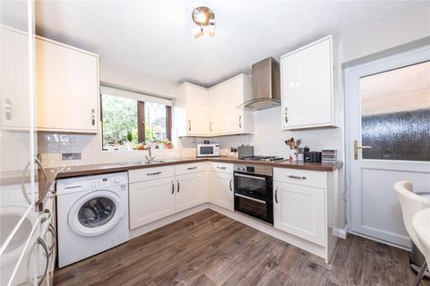 10 Walnut Close, Luton, LU2 9BB