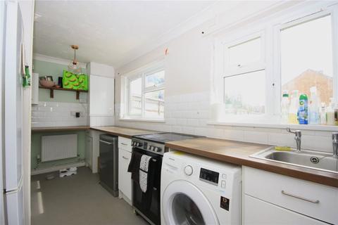 2 bedroom end of terrace house for sale, Crondall Avenue, Havant, Hampshire, PO9