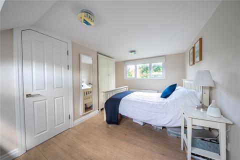 81 Kirkstall Hill, Leeds, LS4 2TU