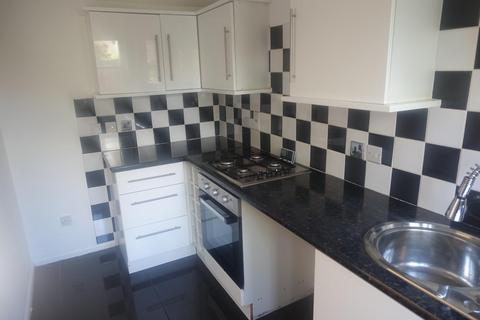 3 bedroom house to rent, Tomlinson Way, Middlesbrough