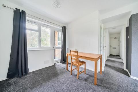 Flat 3, Bell House Hurst Lane, London, SE2 0QF