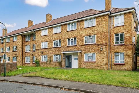Flat 3, Bell House Hurst Lane, London, SE2 0QF