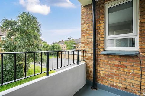 Flat 3, Bell House Hurst Lane, London, SE2 0QF