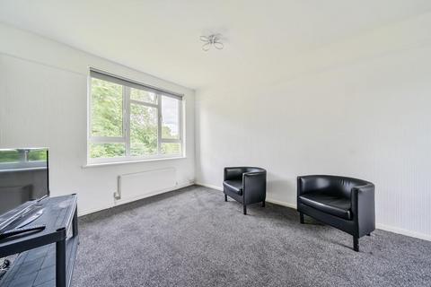 Flat 3, Bell House Hurst Lane, London, SE2 0QF