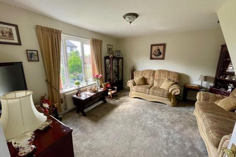 3 bedroom terraced house for sale, Highfield Court