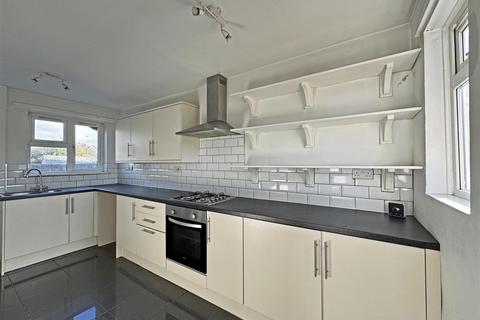 undefined, Worcester Crescent, Stamford