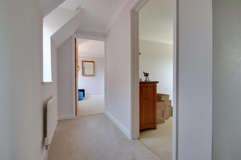 2 bedroom terraced house to rent, Ringwood Road, Burley, Ringwood