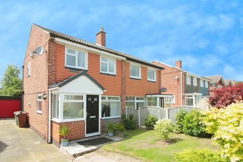 3 bedroom semi-detached house for sale, North Lane, Leeds LS26