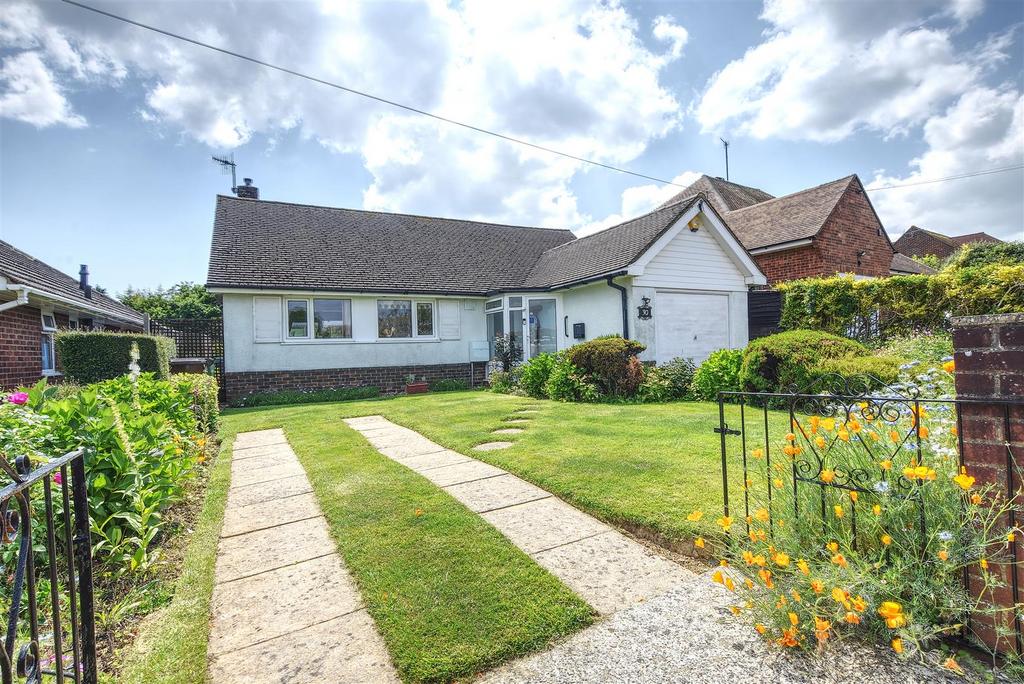 Seabourne Road, BexhillOnSea 2 bed detached bungalow for sale £395,000