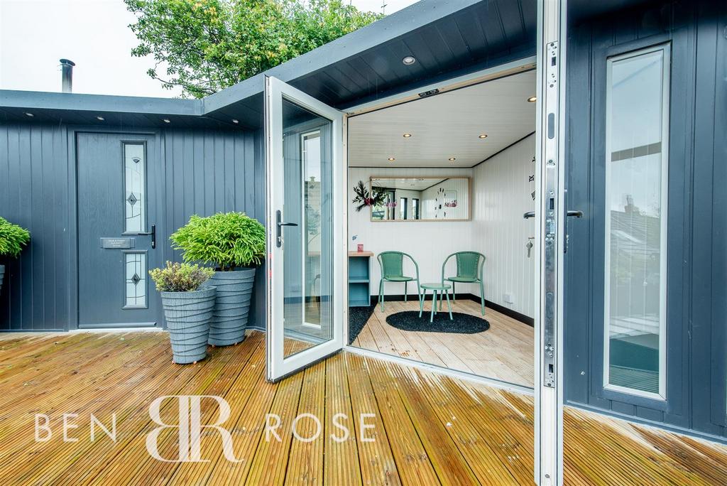 Summer House