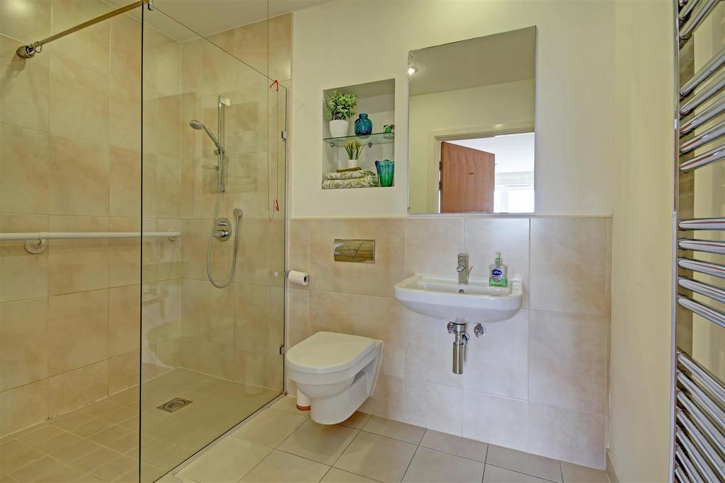 Ensuite shower room