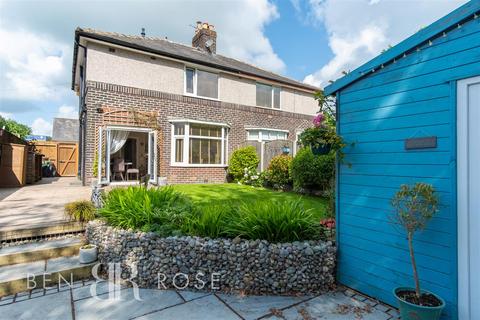 3 bedroom semi-detached house for sale, Livesey Branch Road, Blackburn