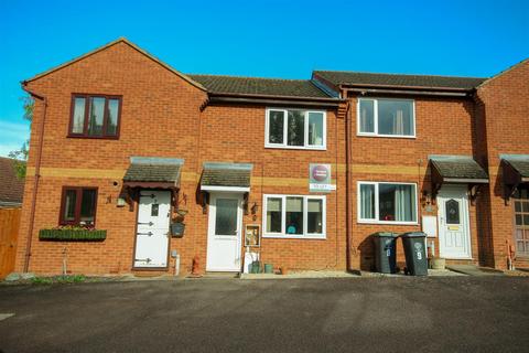 2 bedroom terraced house to rent, Bailey Court, Higham Ferrers NN10