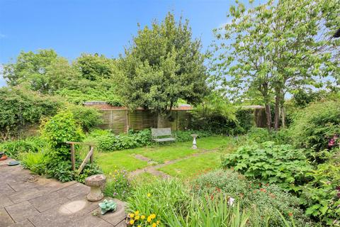 2 bedroom detached bungalow for sale, Hayden Road, Rushden NN10