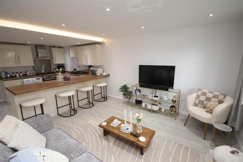 2 bedroom apartment for sale, Morris Walk, Dartford