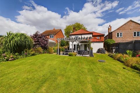4 bedroom detached house for sale, Church Lane, Stanfield