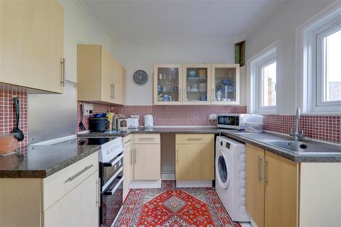 2 bedroom terraced house for sale, St. Andrews Road, Worthing