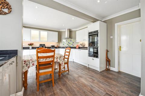 21 Ashfield Road, Andover, SP10 3PE
