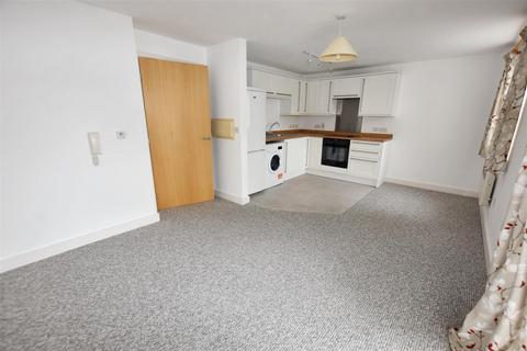 1 bedroom apartment for sale, Strawberry Lane, Redruth